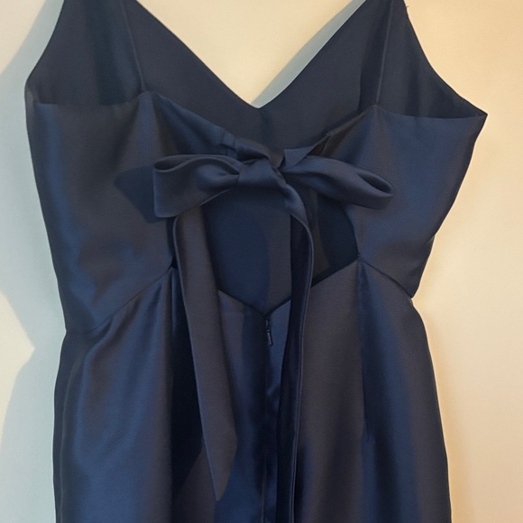 Alfred Sung Elegant Navy Blue Evening Gown - Picture 7 of 11